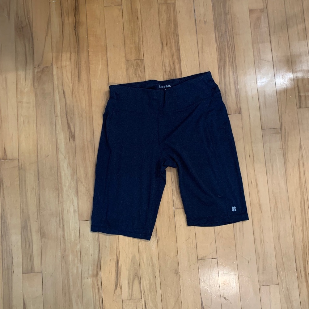 Sweaty Betty All Day Biker Shorts Size M